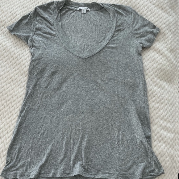 James Perse tee and fabletics leggings - Picture 3 of 7